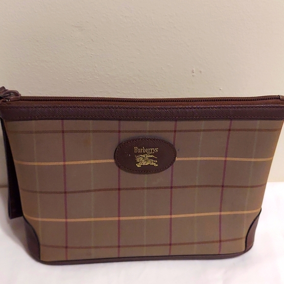 Vintage Authentic Burberrys Plaid Clutch Cosmetic Case.